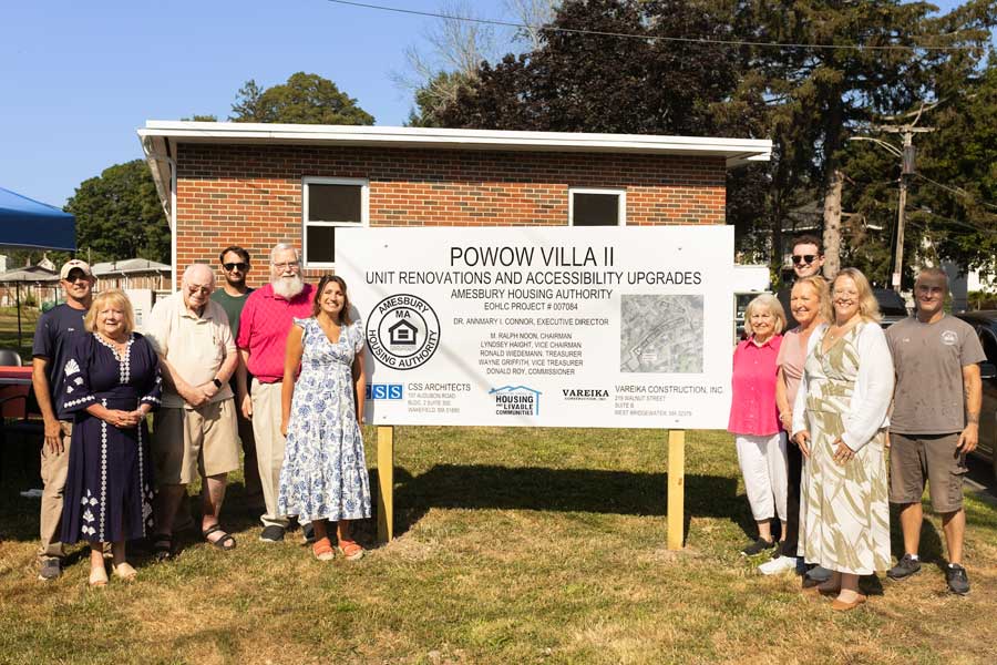 picture of board members